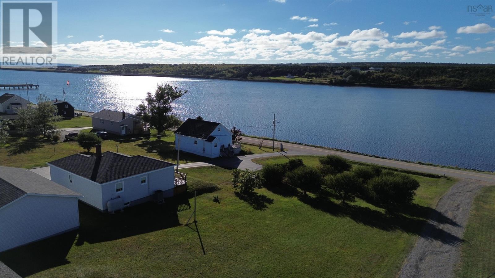 91 La Pointe Du Havre Road, Chéticamp, Nova Scotia  B0E 1H0 - Photo 10 - 202500264