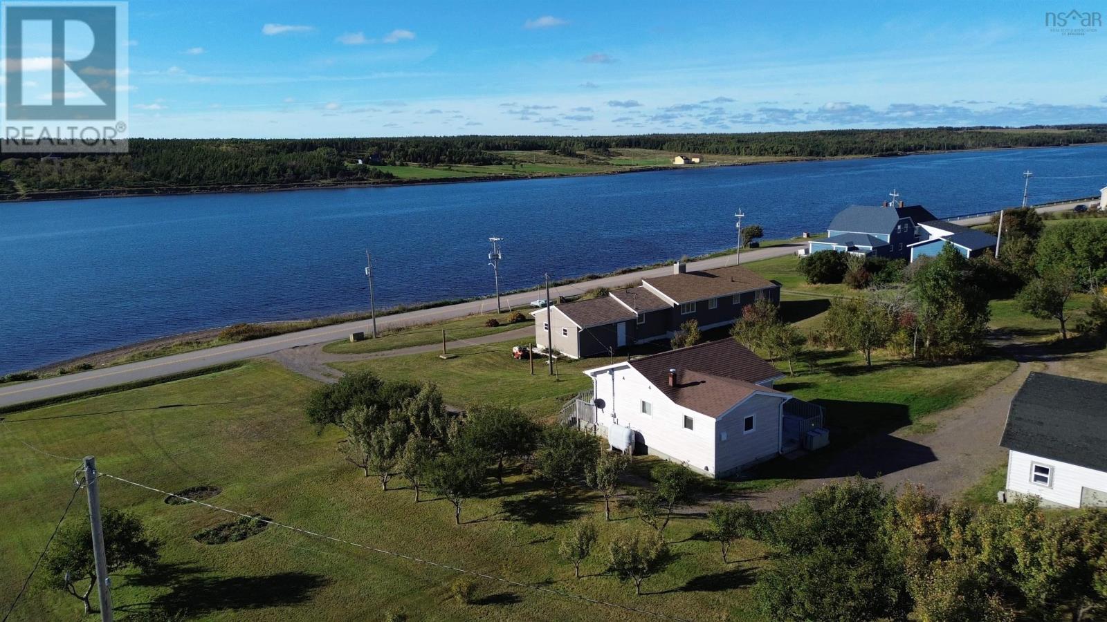 91 La Pointe Du Havre Road, Chéticamp, Nova Scotia  B0E 1H0 - Photo 11 - 202500264