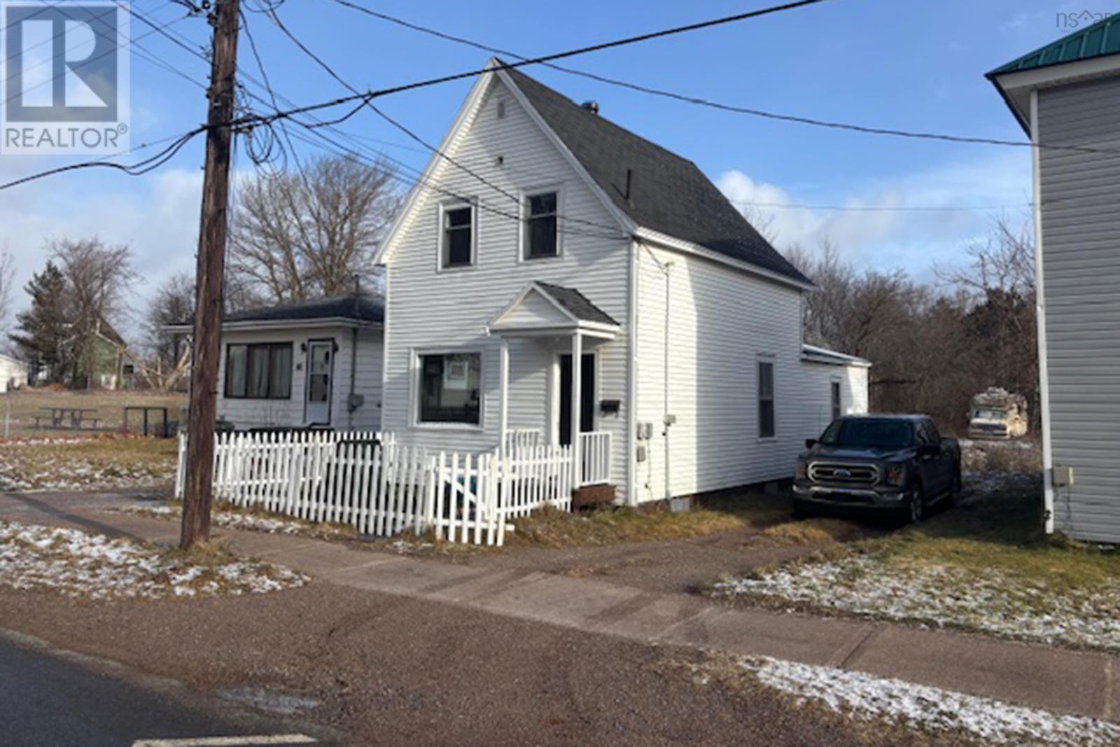 20 Park Street, amherst, Nova Scotia