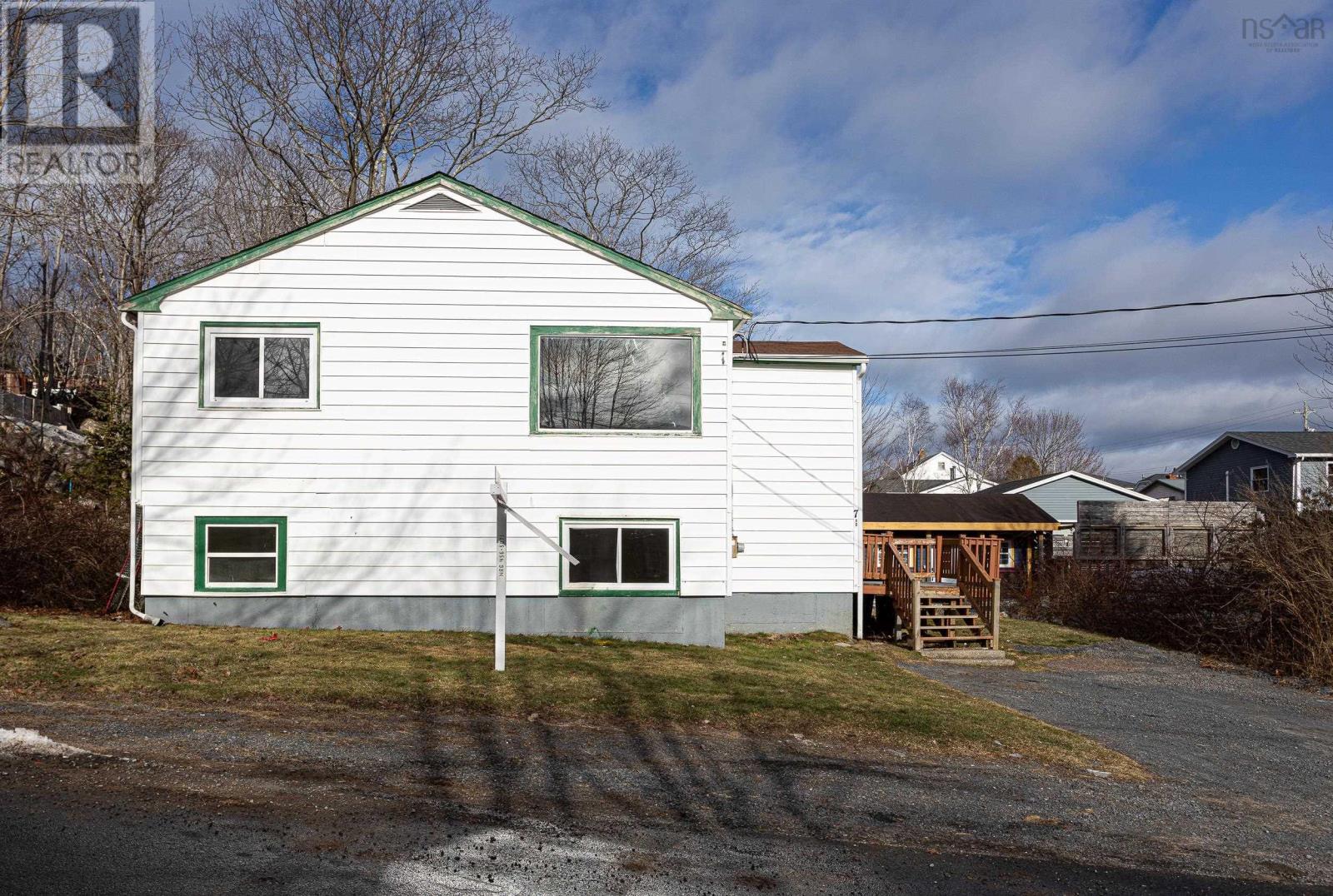 7 Layton Road, Halifax, Nova Scotia  B3P 1Z9 - Photo 2 - 202500561