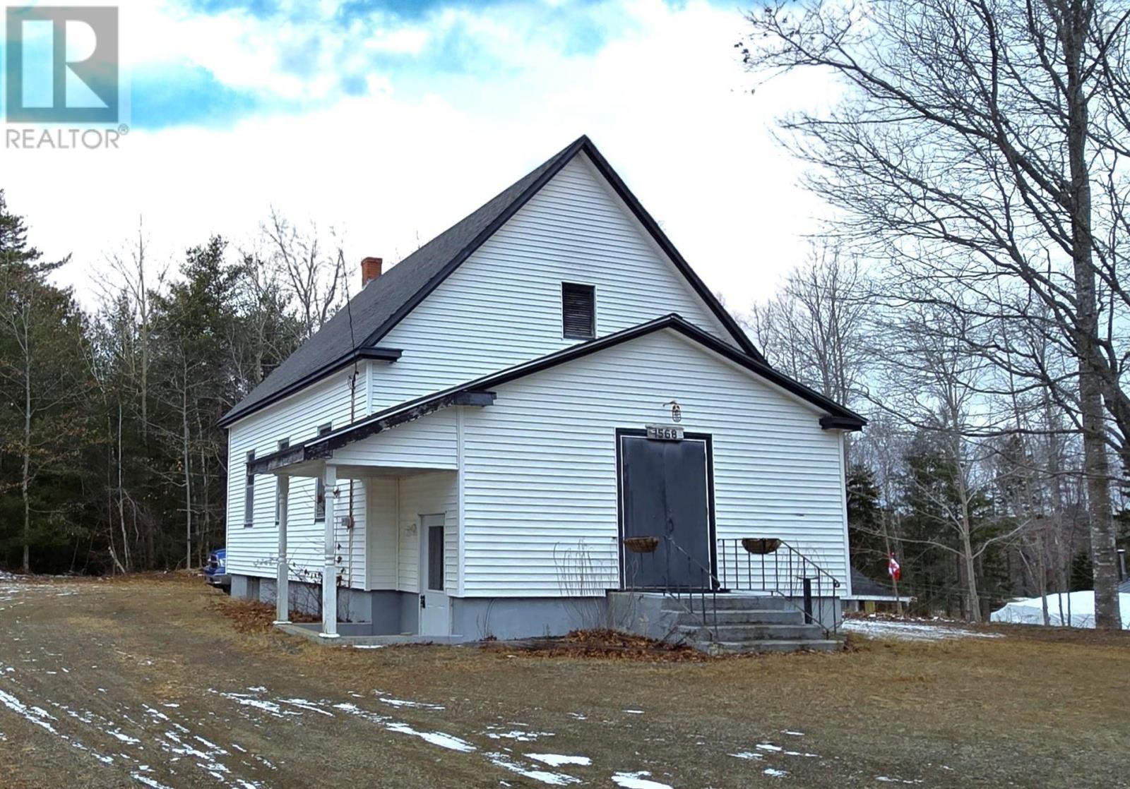 1568 Highway 331, Pleasantville, Nova Scotia  B0R 1G0 - Photo 2 - 202500662