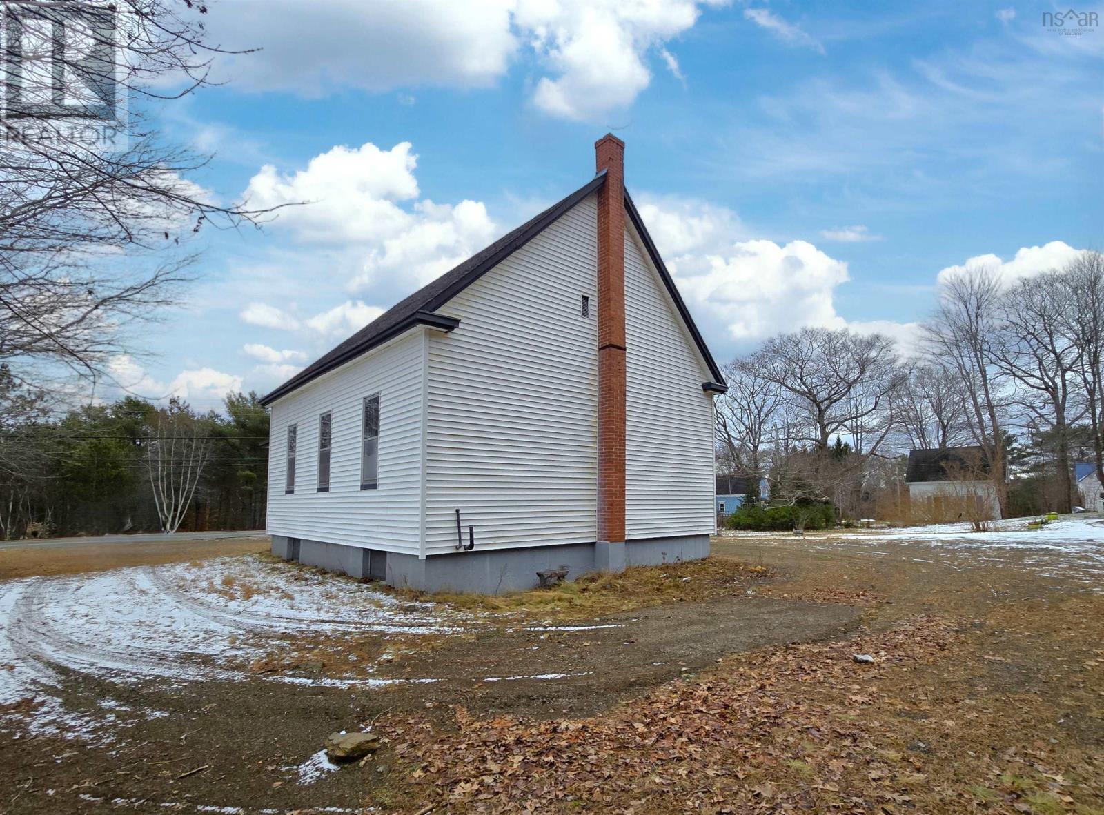 1568 Highway 331, Pleasantville, Nova Scotia  B0R 1G0 - Photo 3 - 202500662