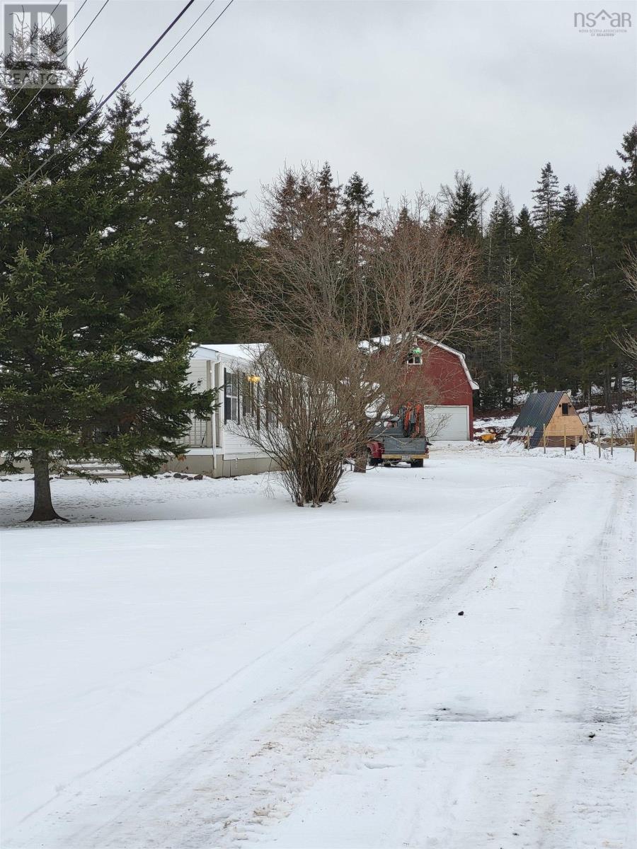 797 West North River Road, North River, Nova Scotia  B6L 6Y1 - Photo 4 - 202500753