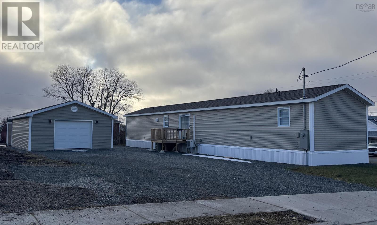 1 Maxie Street, Glace Bay, Nova Scotia  B1A 2E3 - Photo 14 - 202500783