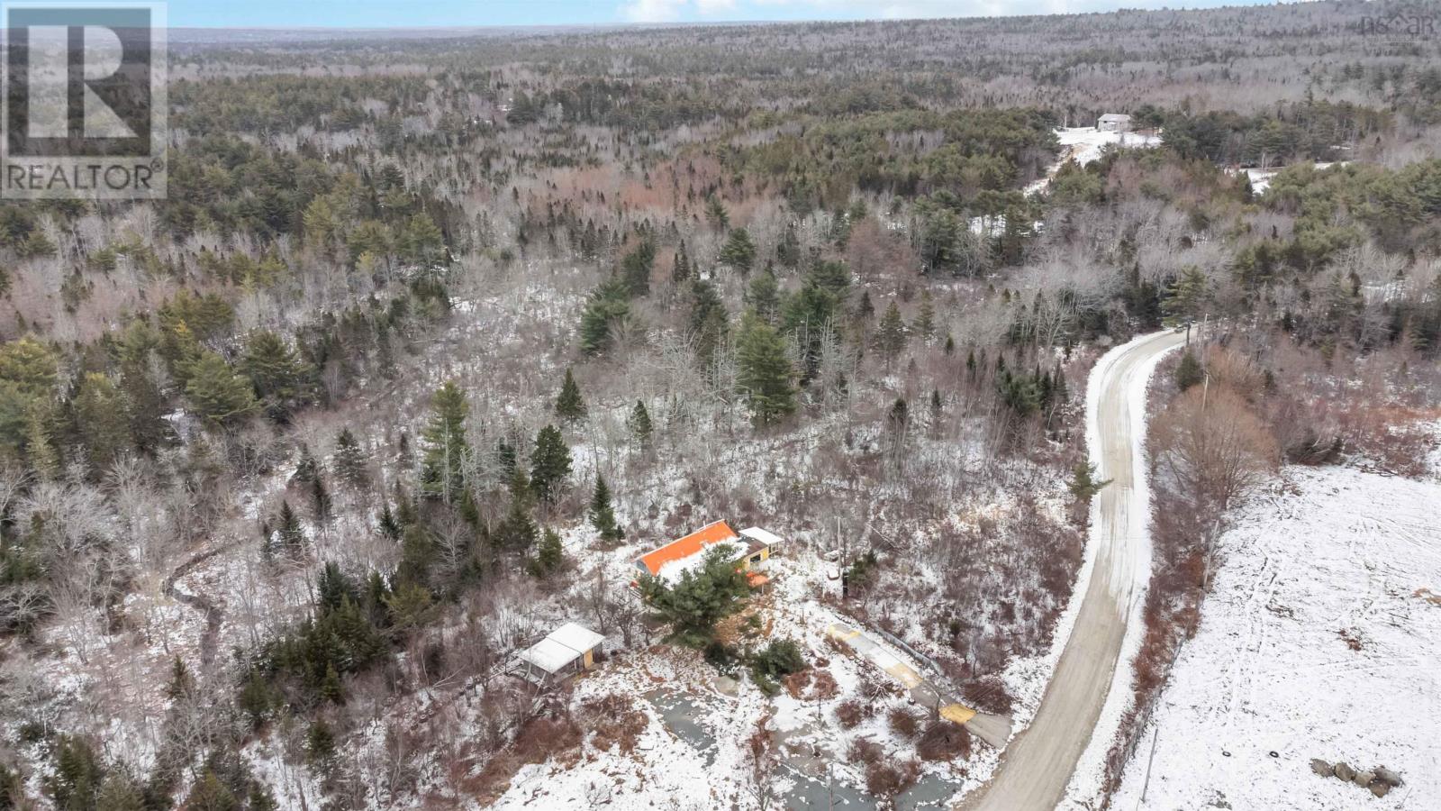 32 Morvan Road, Shelburne, Nova Scotia  B0T 1W0 - Photo 20 - 202500885