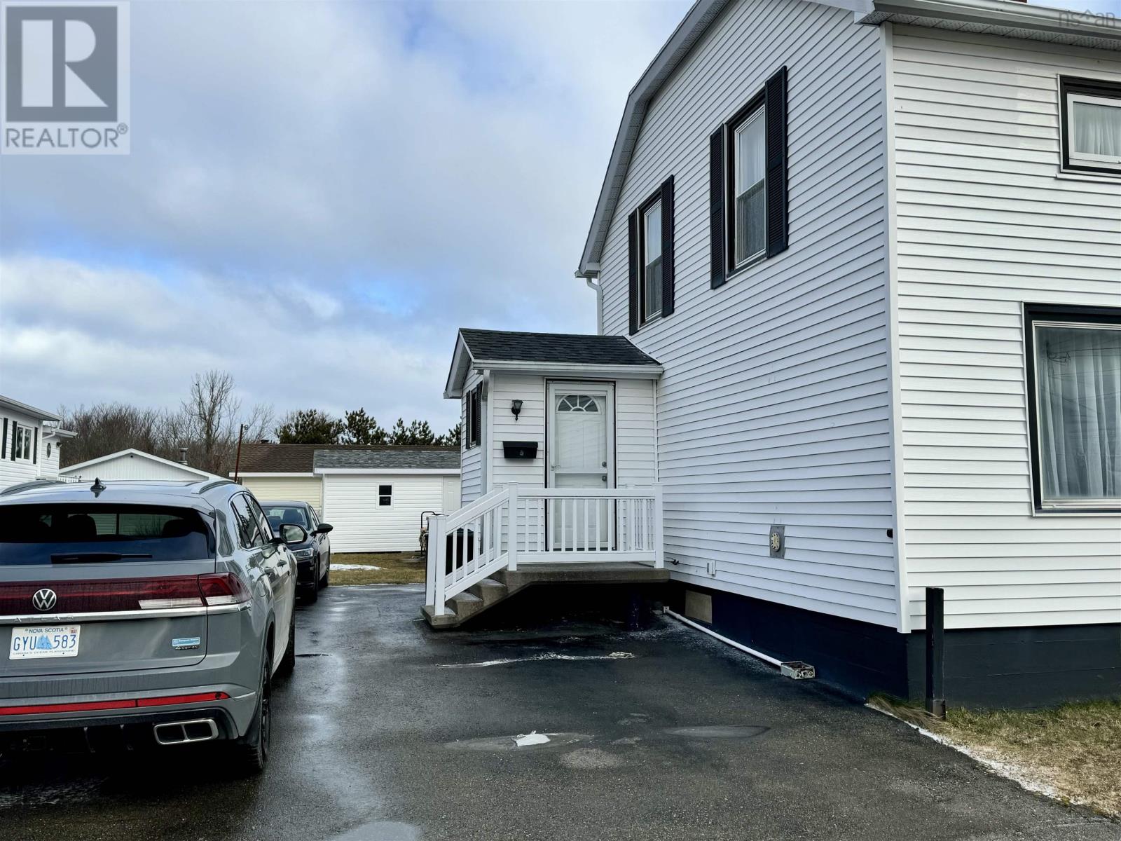 90 Highland Street, Glace Bay, Nova Scotia  B1A 2T9 - Photo 38 - 202500963