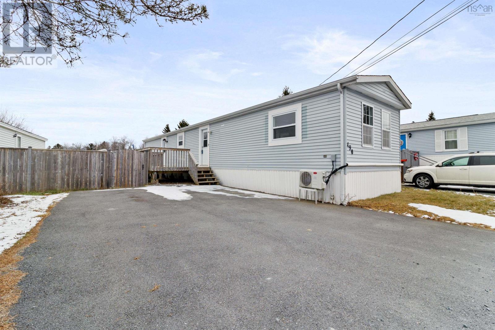 490 Glen Rise Drive, Beaver Bank, Nova Scotia  B4E 2M2 - Photo 1 - 202500973