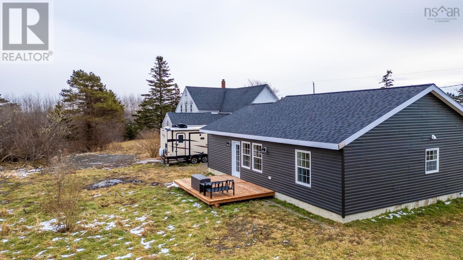 28 Franks Road, West Pubnico, Nova Scotia  B0W 3S0 - Photo 26 - 202501061