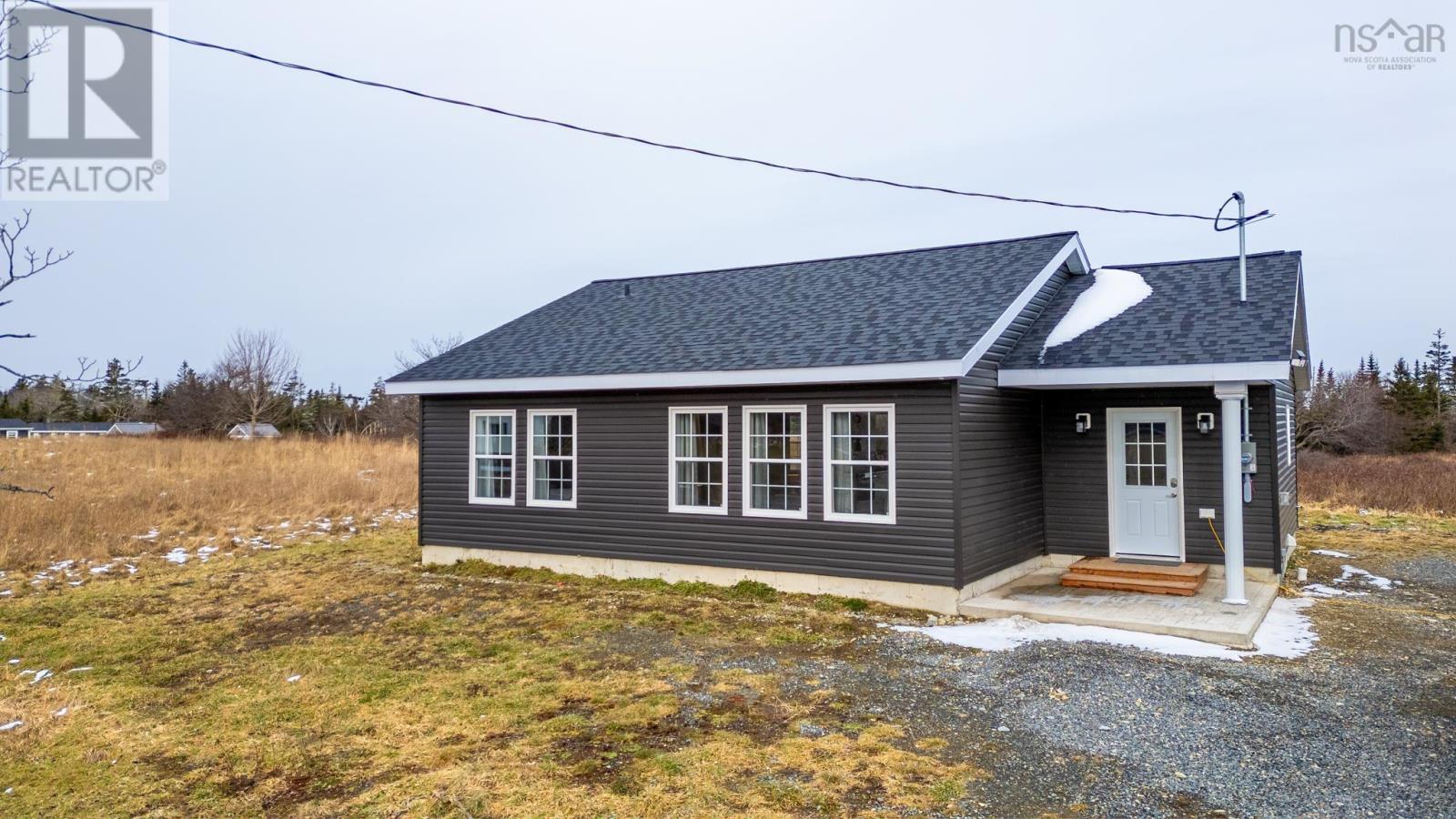 28 Franks Road, West Pubnico, Nova Scotia  B0W 3S0 - Photo 27 - 202501061