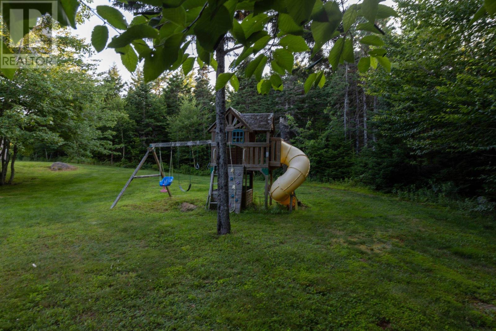 215 Scotsdale Drive, Musquodoboit Harbour, Nova Scotia  B0J 2L0 - Photo 15 - 202501231