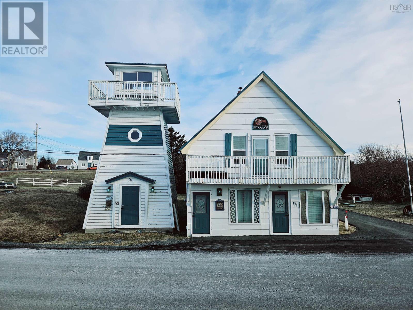 91 The Point Road, Blue Rocks, Nova Scotia  B0J 2C0 - Photo 2 - 202501240