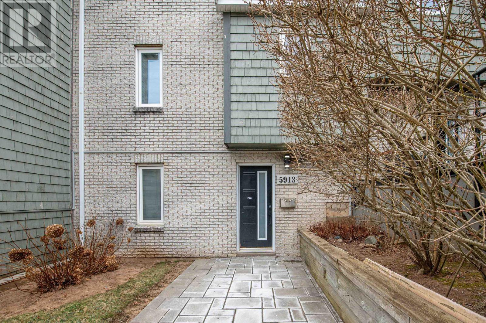 44 5913 Gainsborough Place, halifax, Nova Scotia